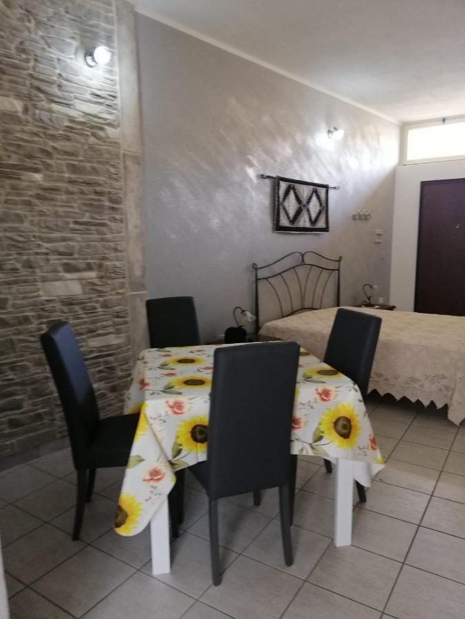 Appartamenti San Vito Сан Вито Екстериор снимка